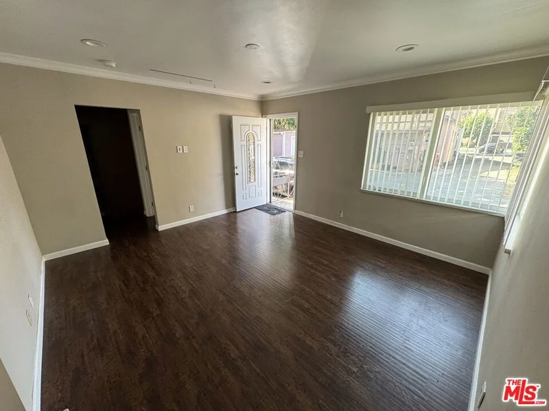 470 W California Avenue A photo 2