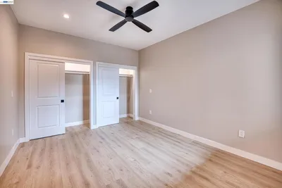 4202 Telegraph Ave photo 2
