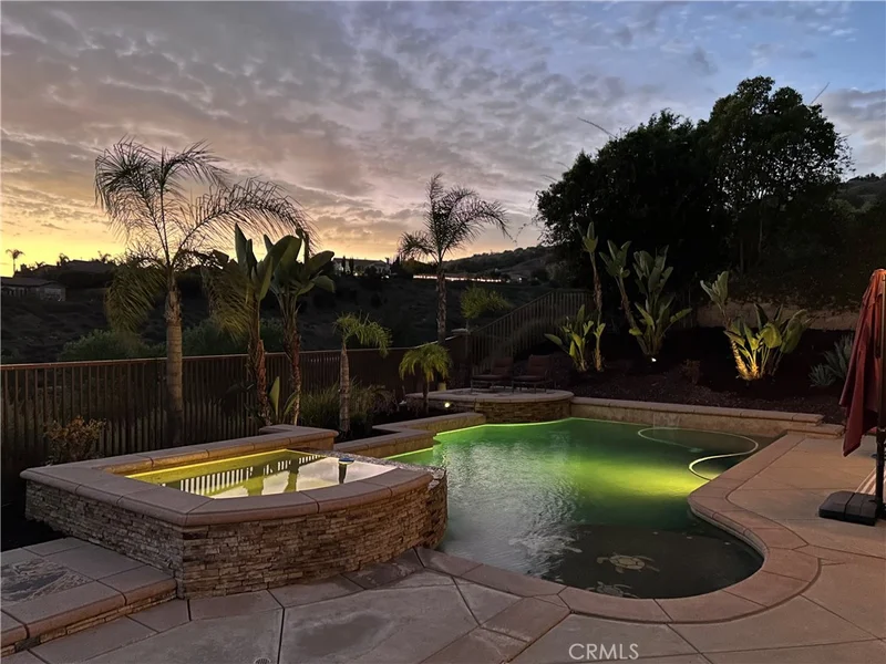 401 Brea Hills Avenue photo 2