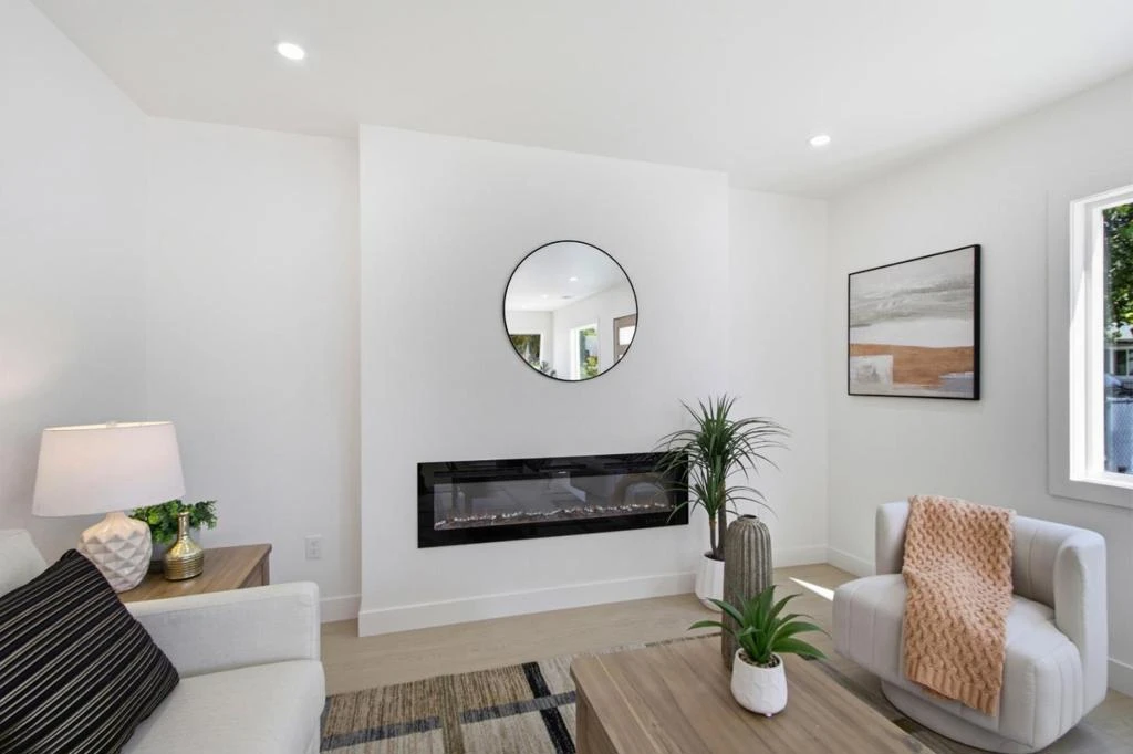 Photo 8 of 75 S Cragmont Avenue