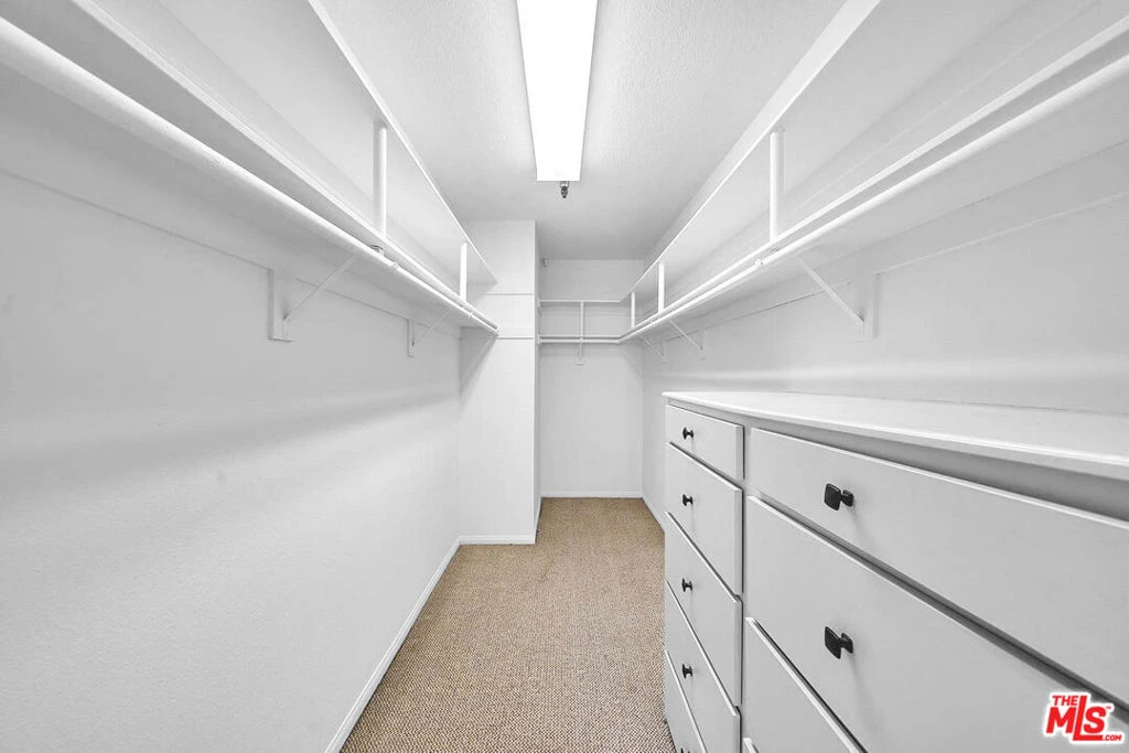 Photo 8 of 121 S Hope Street 510