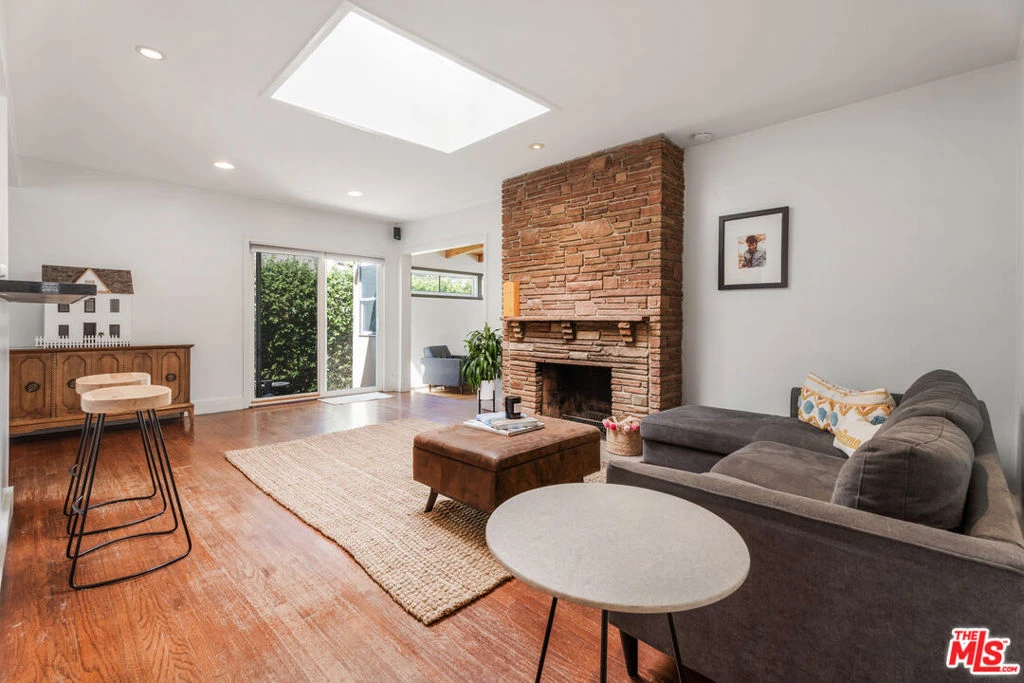 Photo 14 of 5410 Columbus Avenue