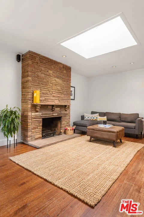 Photo 15 of 5410 Columbus Avenue