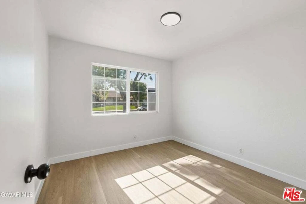 Photo 15 of 45102 Camolin Avenue