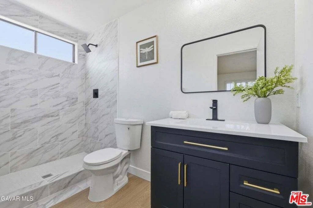 Photo 17 of 45102 Camolin Avenue