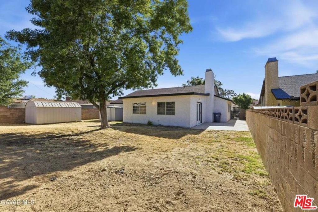 Photo 18 of 45102 Camolin Avenue