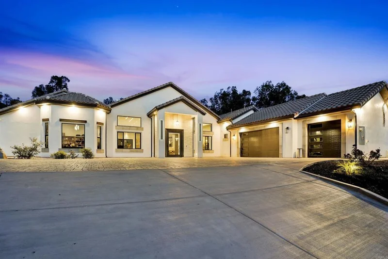 Photo 2 of 14989 Orchard View Drive