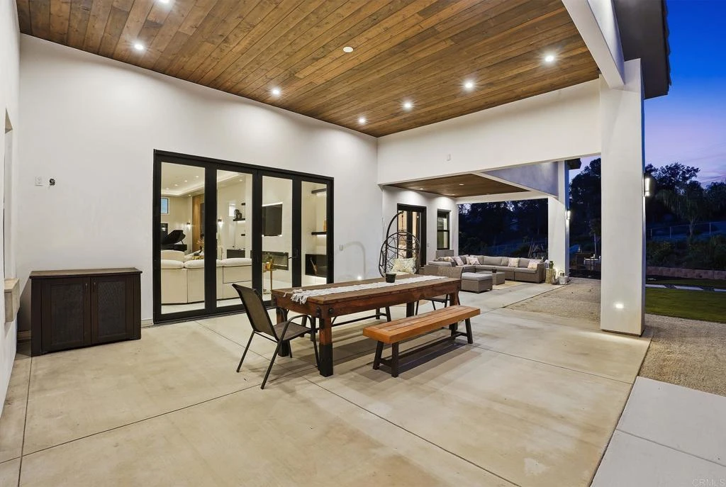 Photo 7 of 14989 Orchard View Drive