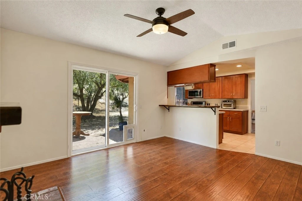 Photo 11 of 6773 Sunnyvale Drive