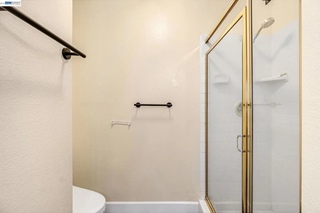 Photo 15 of 2034 Wrenwood Ave