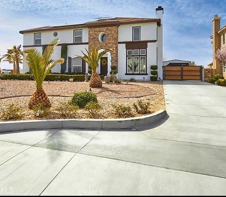 Photo 2 of 12620 Mar Vista