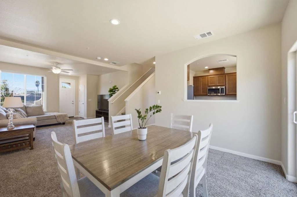 Photo 19 of 458 Liberty Court