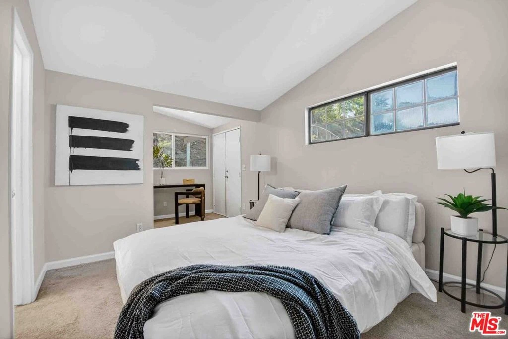 Photo 13 of 27706 Haxton Drive