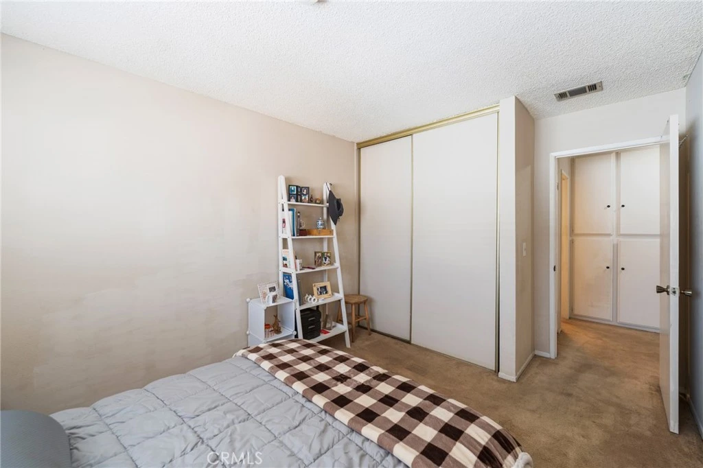 Photo 16 of 535 E 223rd Street 16