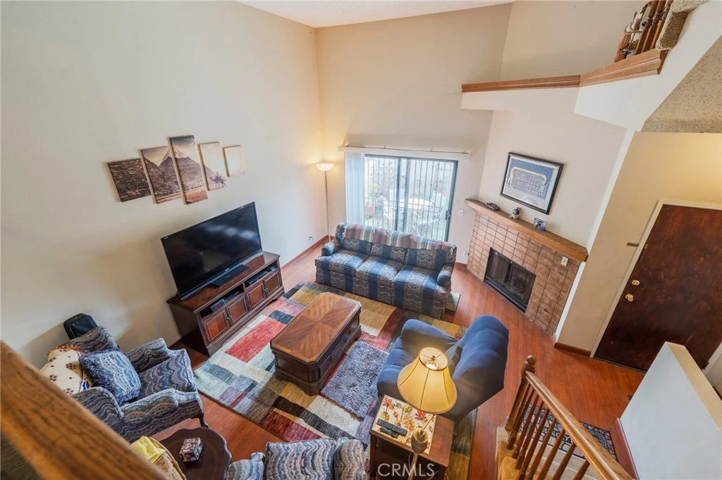 Photo 6 of 535 E 223rd Street 16