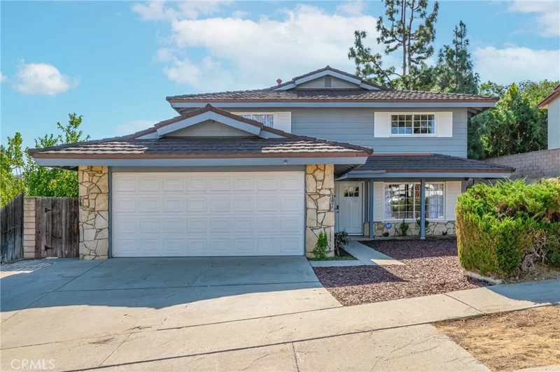 17958 Nearbank