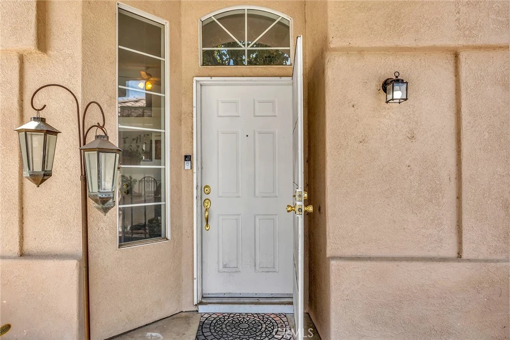 Photo 11 of 903 Sarazen Street