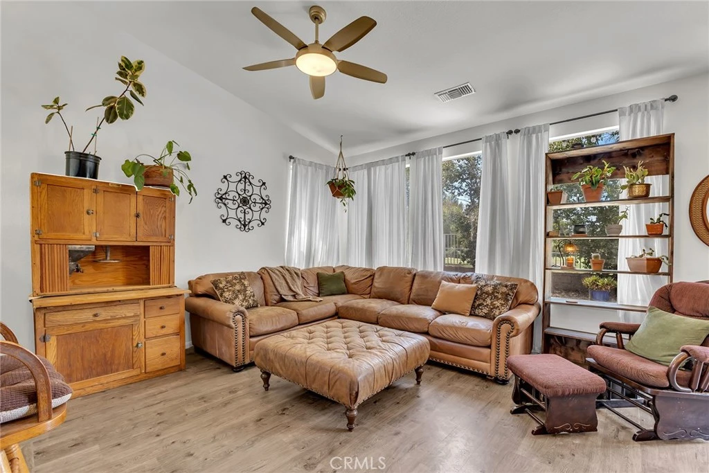 Photo 19 of 903 Sarazen Street