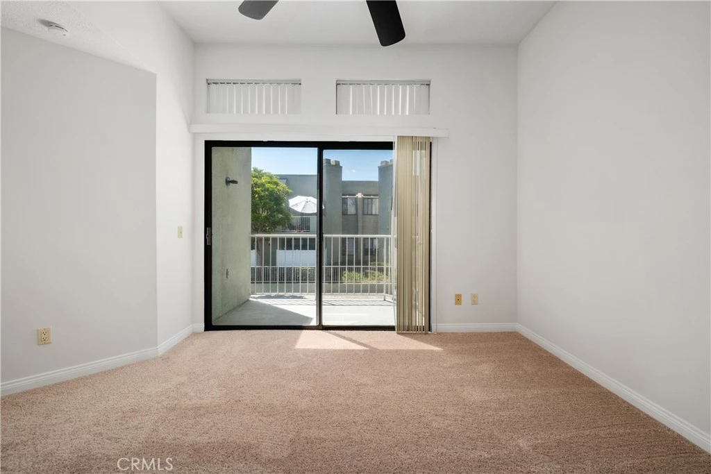 Photo 11 of 17652 Sergio Circle 202