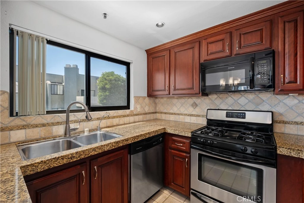 Photo 7 of 17652 Sergio Circle 202