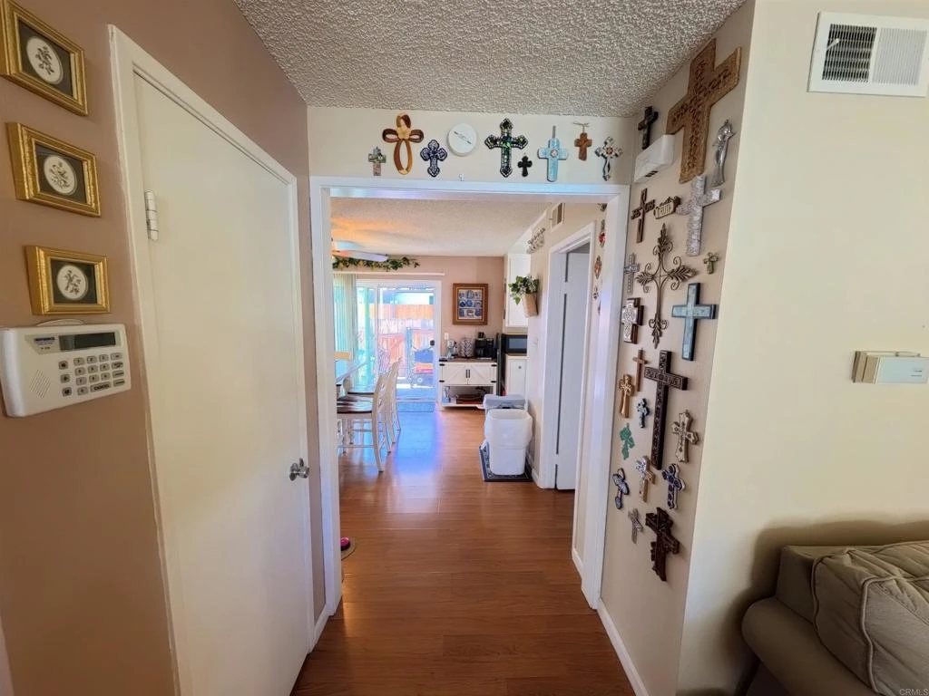 Photo 8 of 149 4th Avenue 15