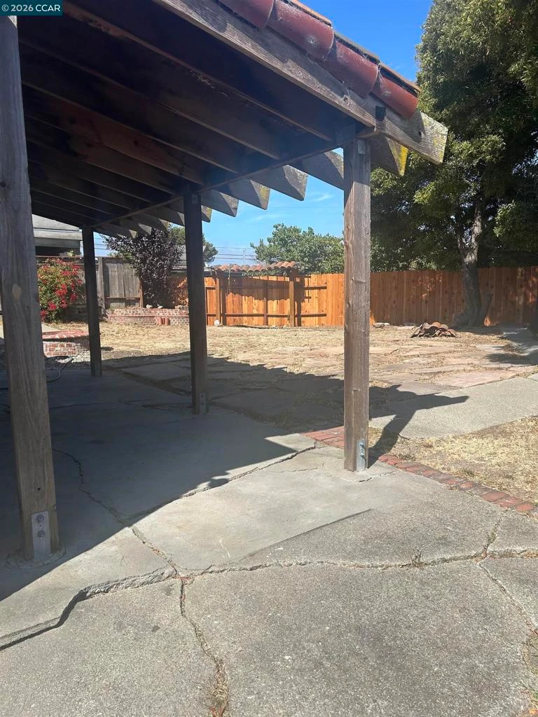 Photo 15 of 1075 Rachel Rd