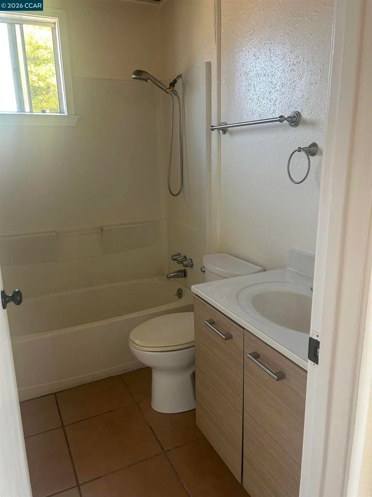 Photo 9 of 1075 Rachel Rd