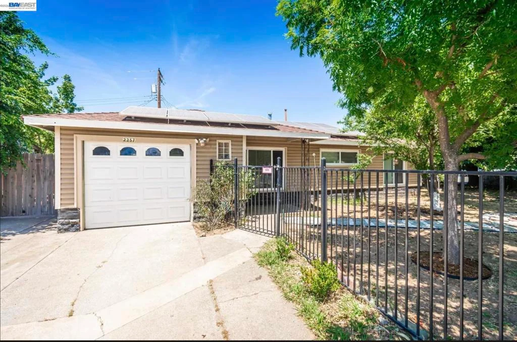 Photo 9 of 2257 Edison Ave
