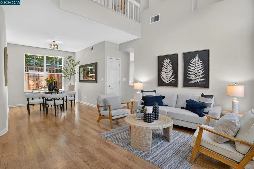 Interior 3
