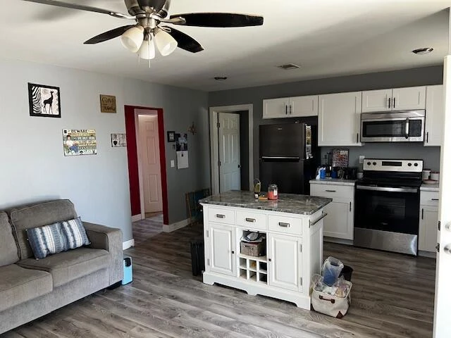 Photo 10 of 1048 Sea Raider Avenue