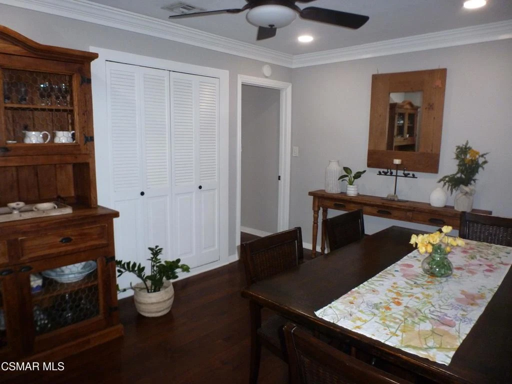 Photo 12 of 641 W Grondahl Street