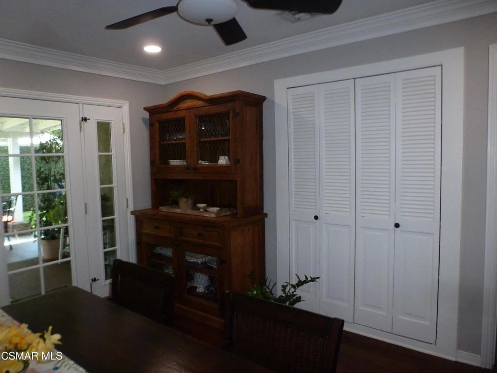 Photo 13 of 641 W Grondahl Street