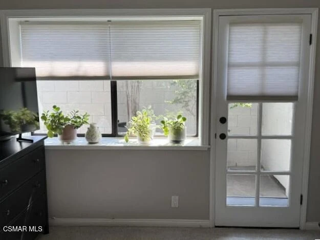 Photo 19 of 641 W Grondahl Street