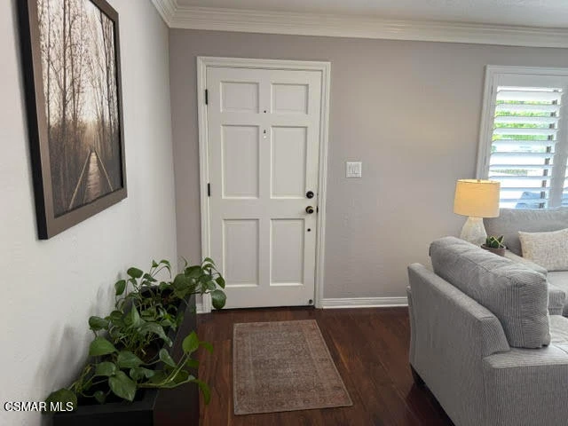 Interior 3