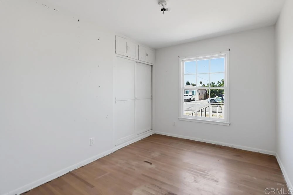 Photo 15 of 452 Park Way