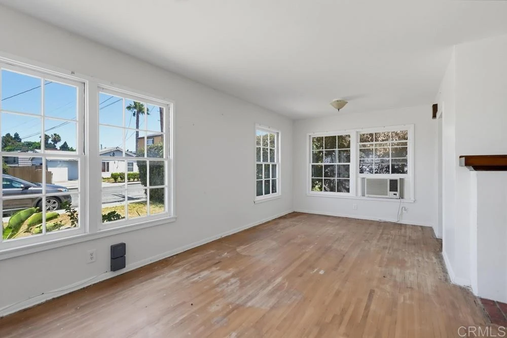 Photo 7 of 452 Park Way