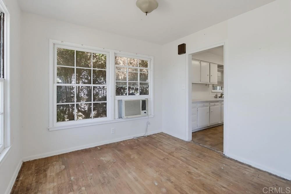 Photo 8 of 452 Park Way