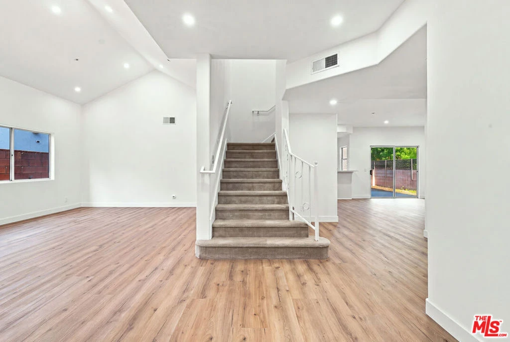 Interior 2