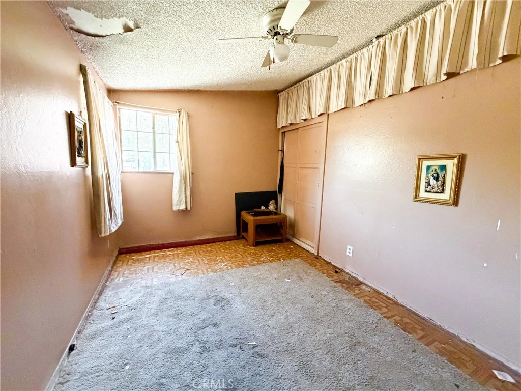 Interior 2