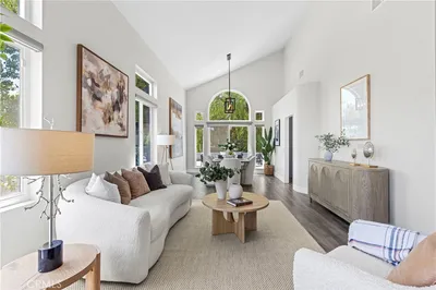 2325 Madrugada Drive photo 2