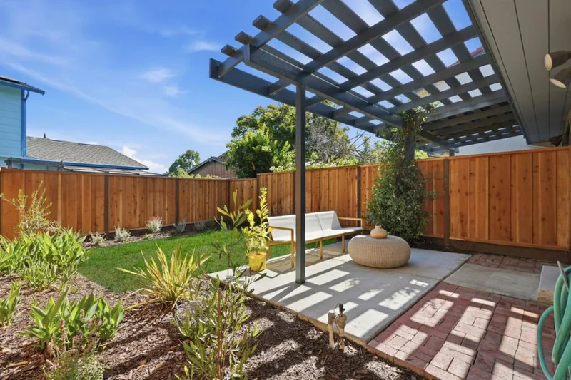 Photo 2 of 168 Granada Drive