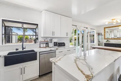 9239 Bellagio Rd