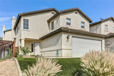 8947 Gateway View Court, El Cajon, CA 92021