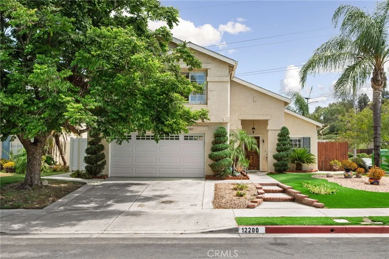 Photo 2 of 12200 Canyon Hill Avenue