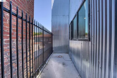 4202 Telegraph Ave photo 2