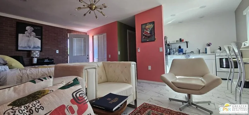Photo 2 of 4021 Mcdowell Street