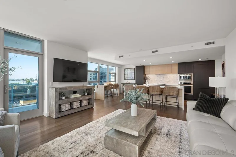 Photo 2 of 1388 Kettner Blvd 508
