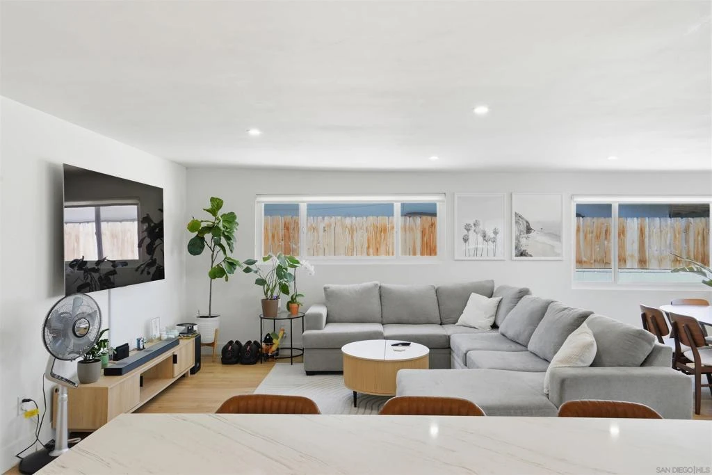Interior 2