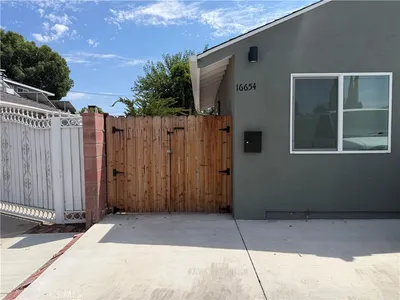 16654 Horace Street