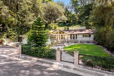 5220 Palm Drive